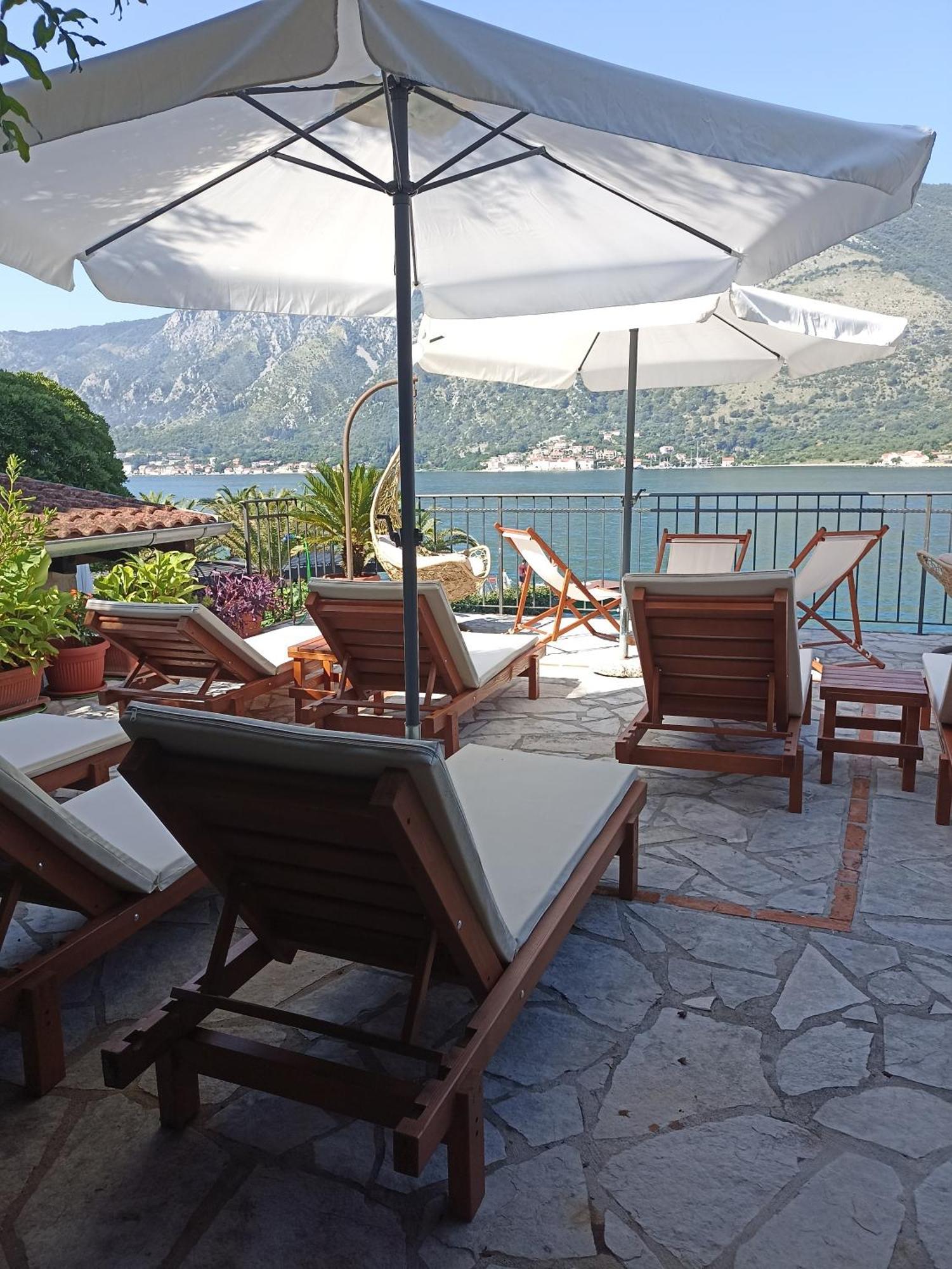 Perla Del Mare * Kotor